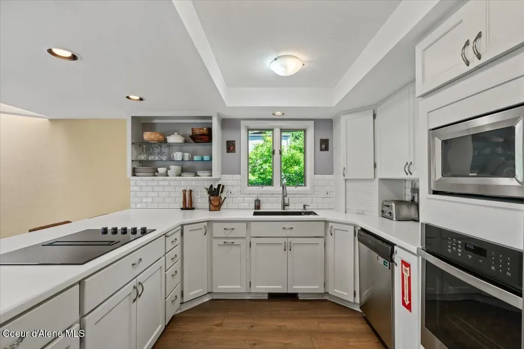 3570 E Tobler Road Hayden ID 83835