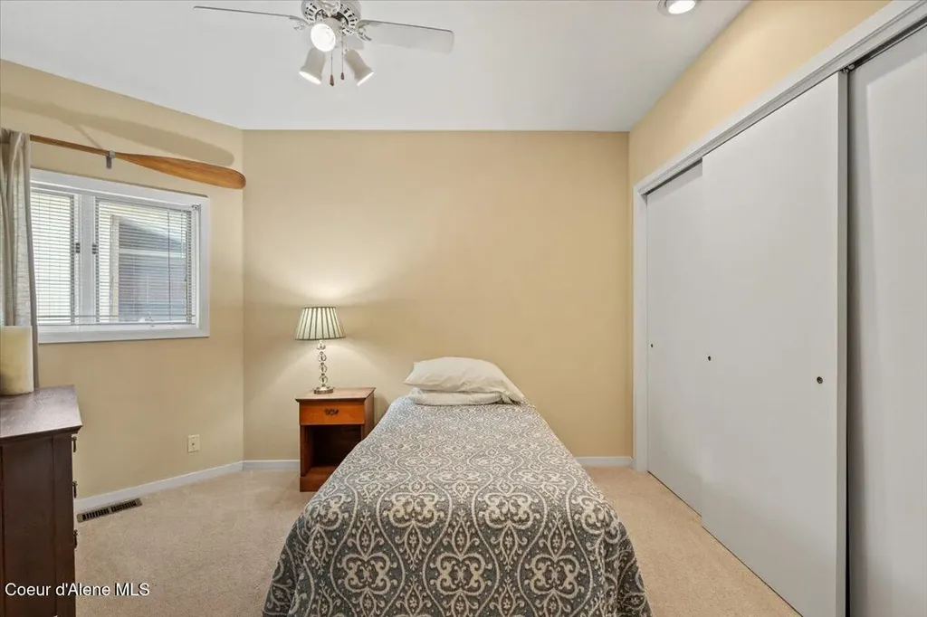 3570 E Tobler Road Hayden ID 83835