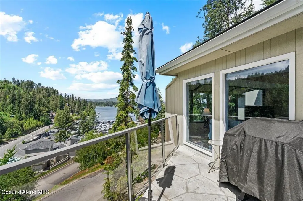 3570 E Tobler Road Hayden ID 83835