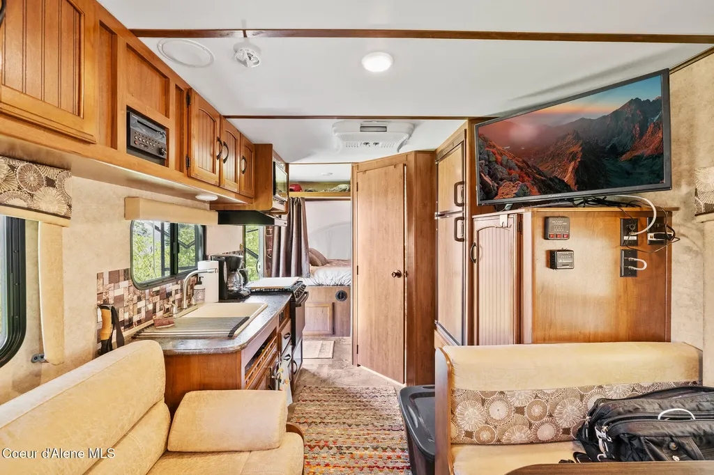 2611 W Cottonwood Road Worley ID 83876