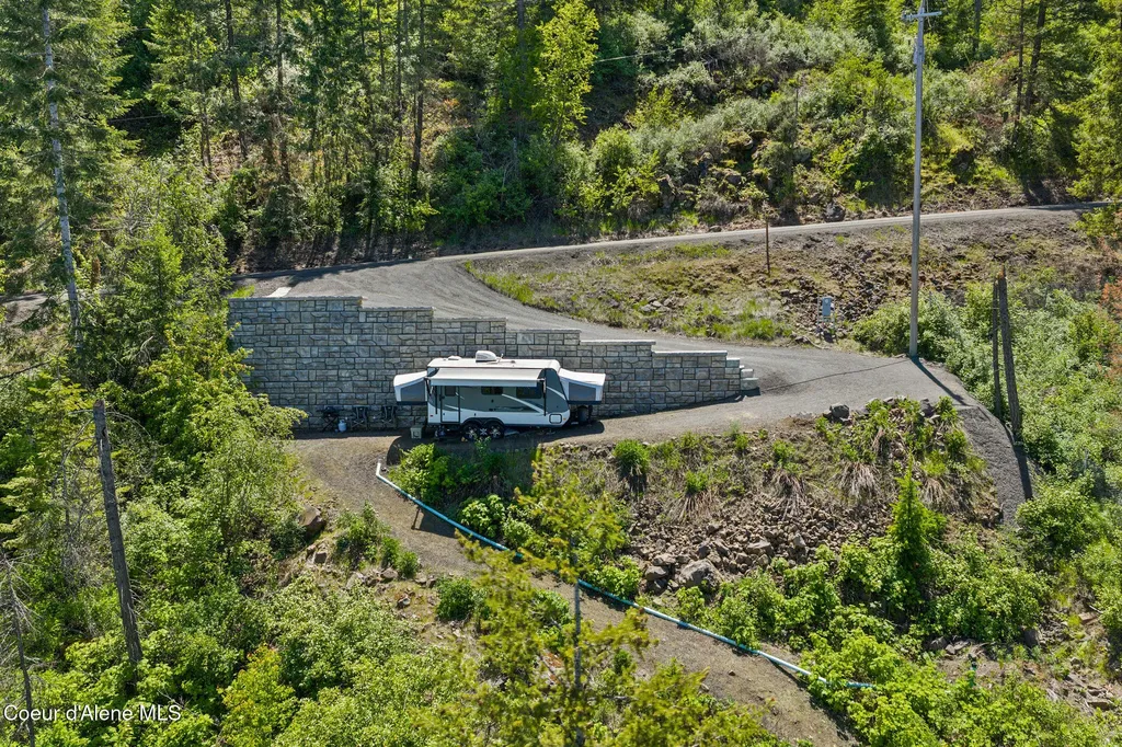 2611 W Cottonwood Road Worley ID 83876