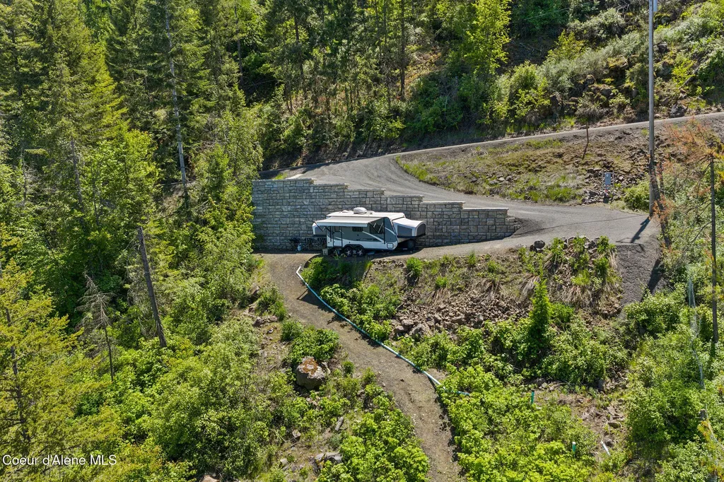 2611 W Cottonwood Road Worley ID 83876