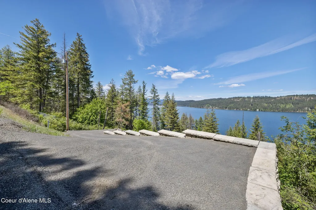 2611 W Cottonwood Road Worley ID 83876