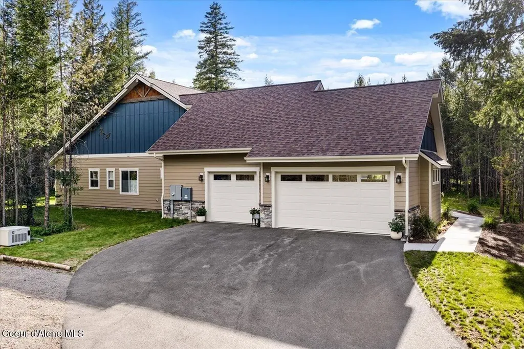 92 Graham Avenue Priest River ID 83856
