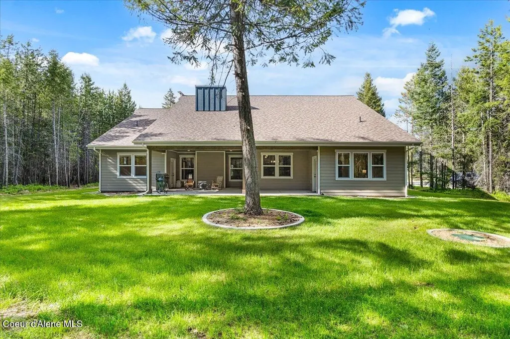 92 Graham Avenue Priest River ID 83856