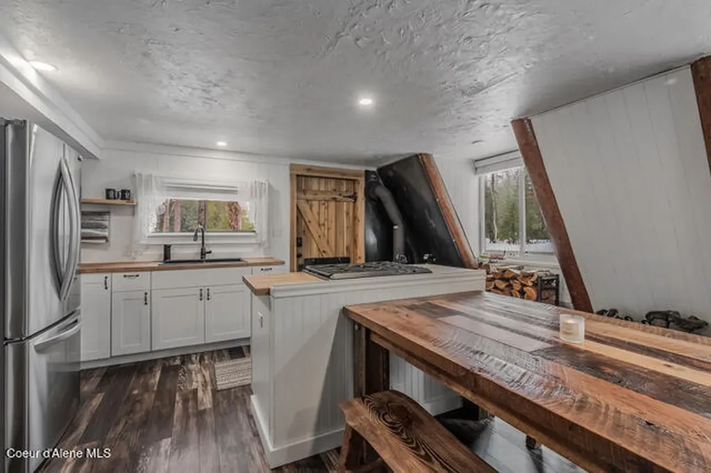 475 Dry Creek Road Clark Fork ID 83811
