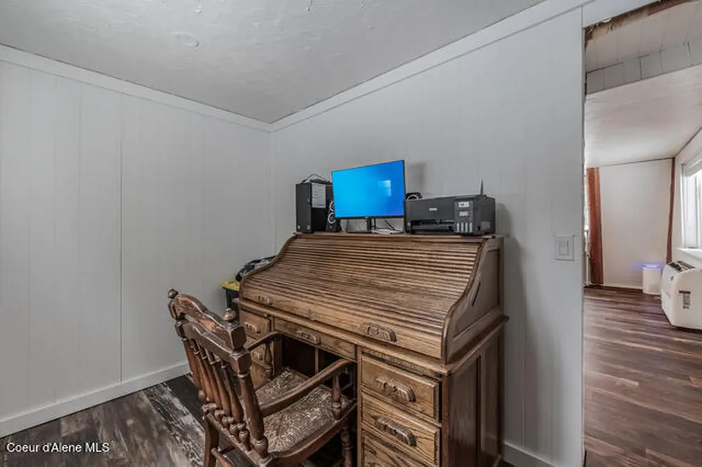 475 Dry Creek Road Clark Fork ID 83811