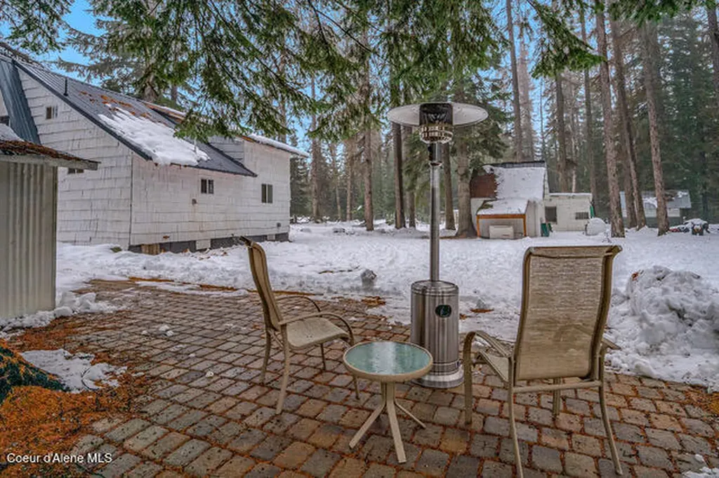 475 Dry Creek Road Clark Fork ID 83811