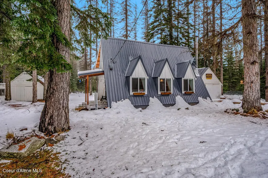 475 Dry Creek Road Clark Fork ID 83811