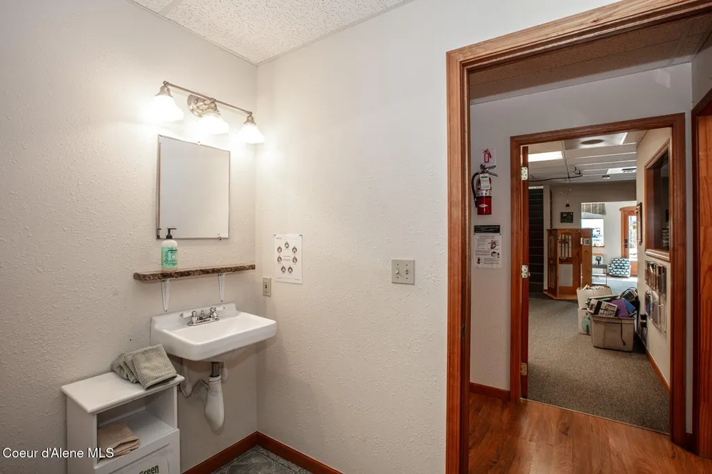 724 Pine Street Sandpoint ID 83864
