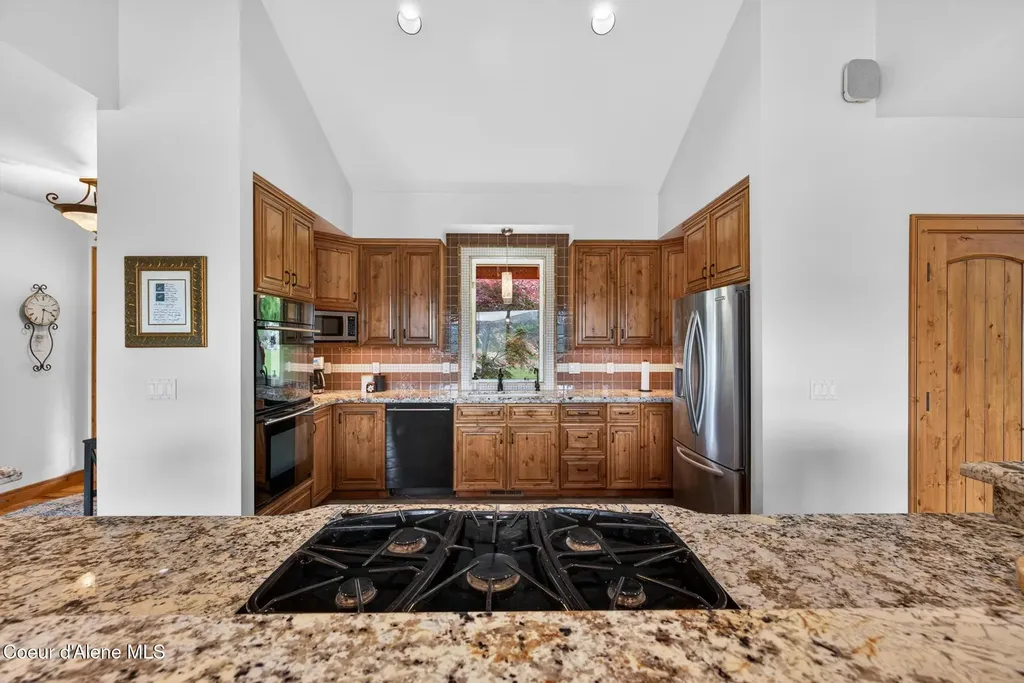 37371 E Hayden Lake Road Hayden ID 83835