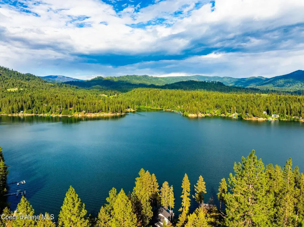 37371 E Hayden Lake Road Hayden ID 83835