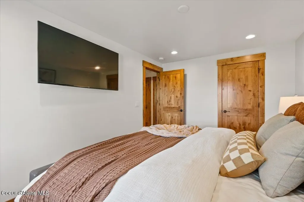 12489 W Hayden Avenue Post Falls ID 83854