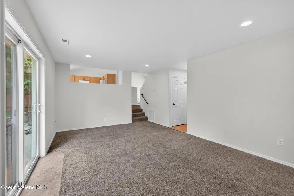 9158 N Castle Way Hayden ID 83835