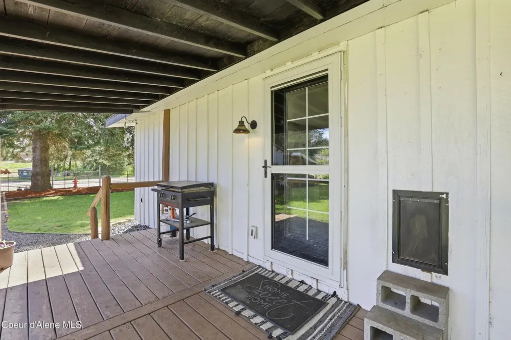 32849 N 4th Avenue Spirit Lake ID 83869