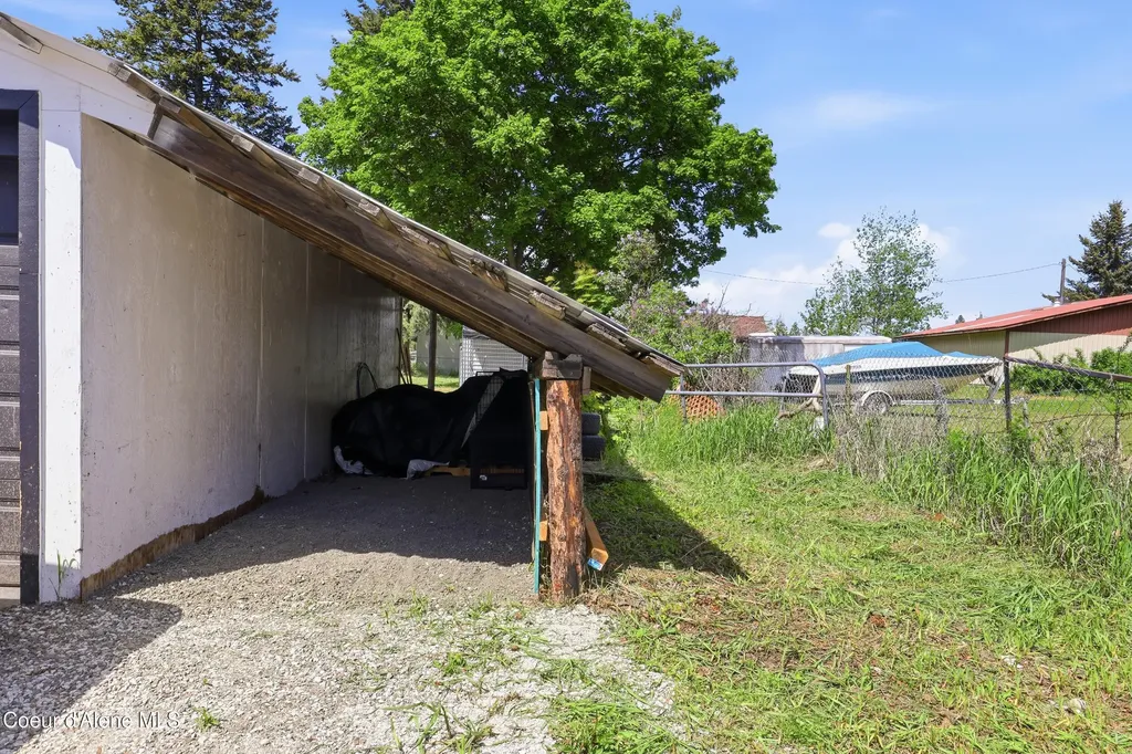 32849 N 4th Avenue Spirit Lake ID 83869