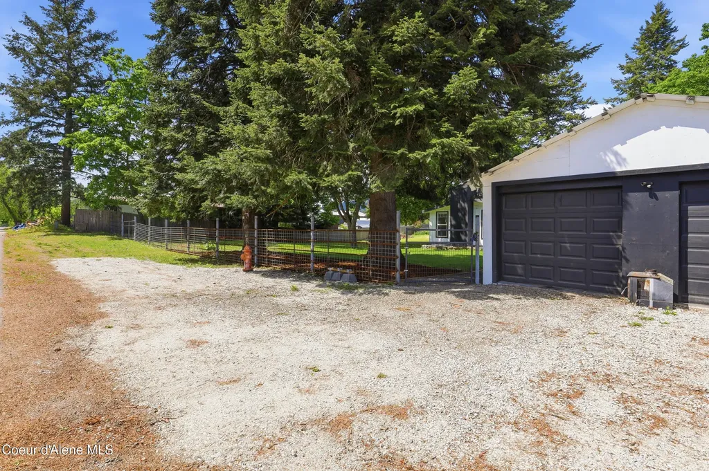 32849 N 4th Avenue Spirit Lake ID 83869