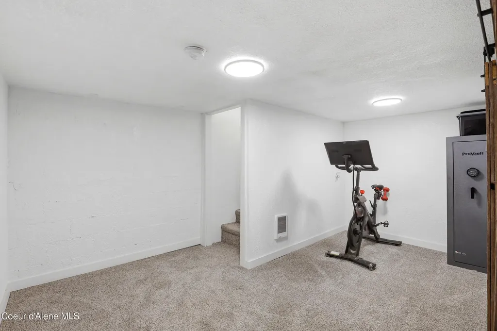 32849 N 4th Avenue Spirit Lake ID 83869