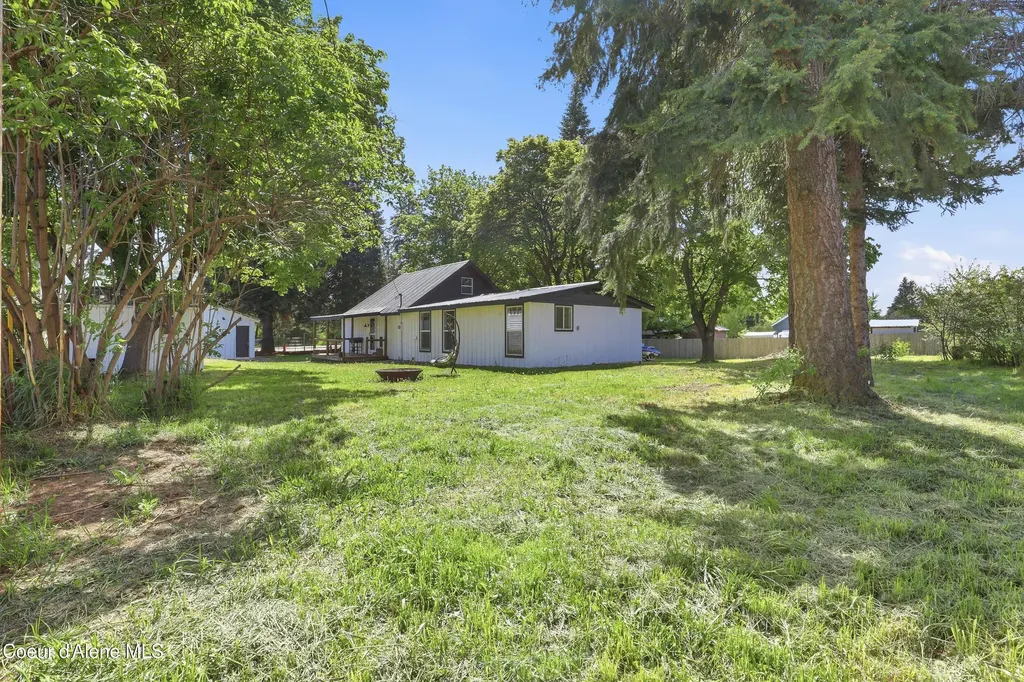 32849 N 4th Avenue Spirit Lake ID 83869