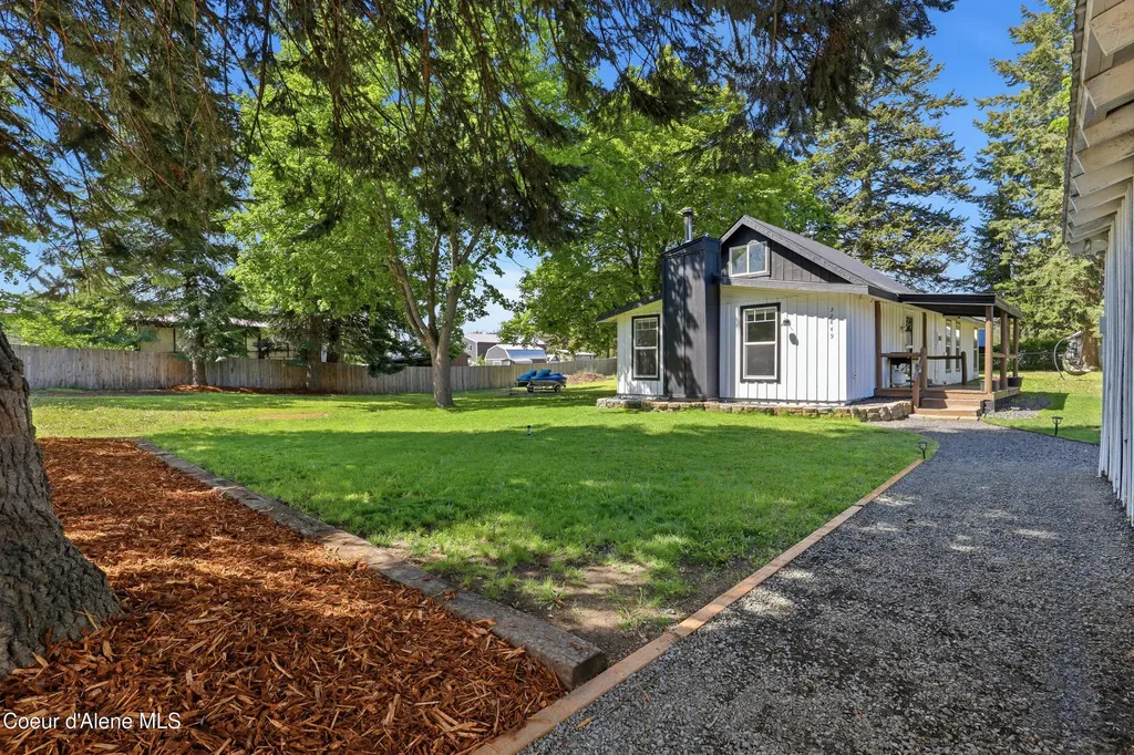 32849 N 4th Avenue Spirit Lake ID 83869