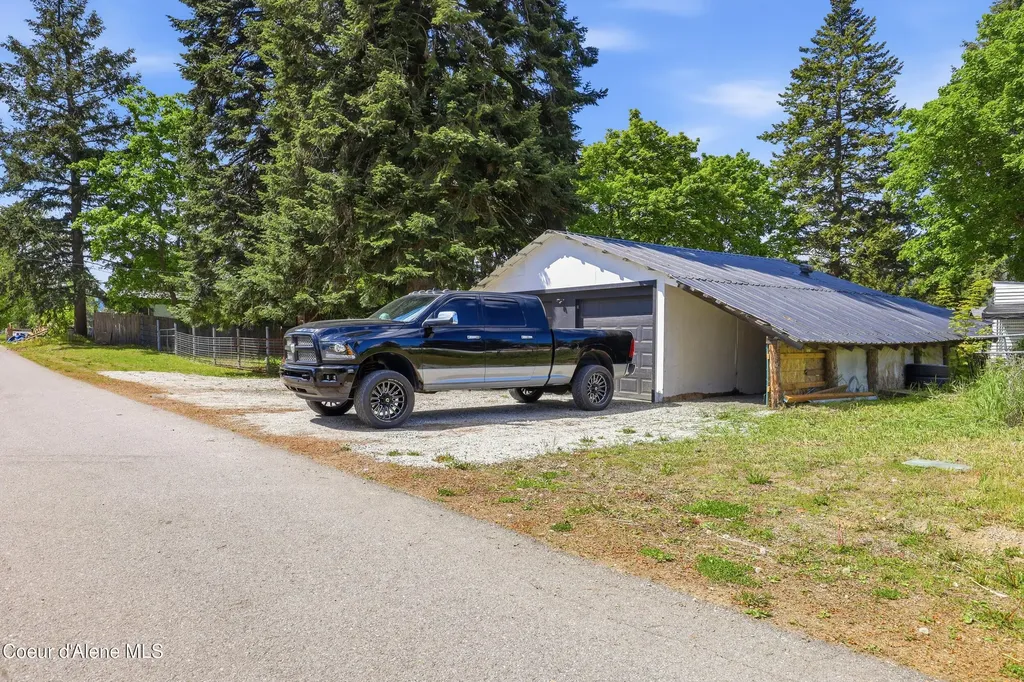 32849 N 4th Avenue Spirit Lake ID 83869