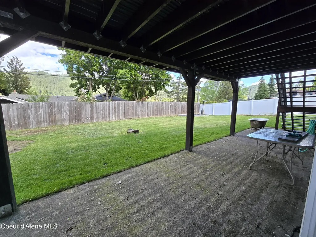 716 E Fir Osburn ID 83849