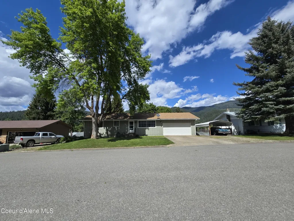716 E Fir Osburn ID 83849
