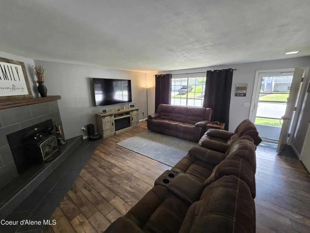 716 E Fir Osburn ID 83849