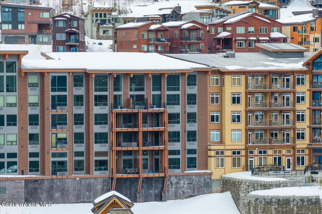 124 Village Lane #314 Sandpoint ID 83864