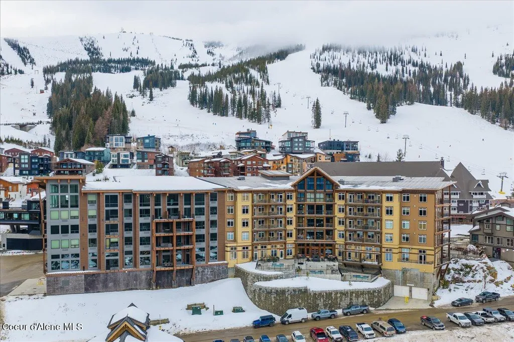 124 Village Lane #314 Sandpoint ID 83864