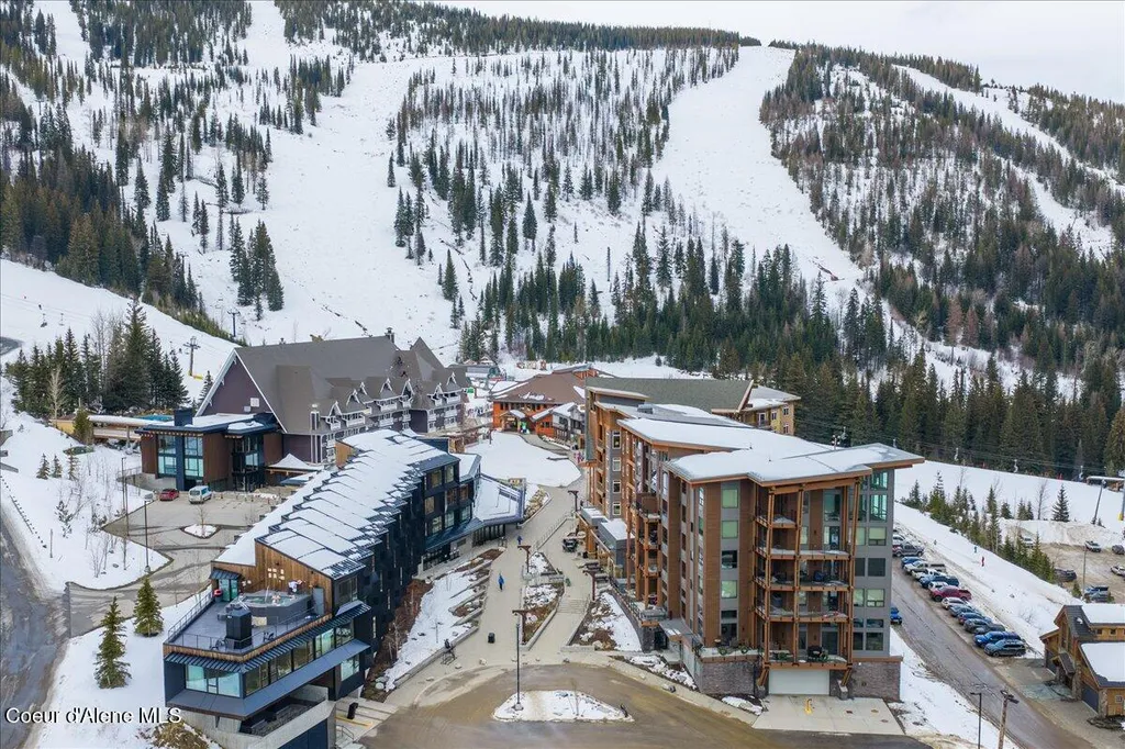 124 Village Lane #314 Sandpoint ID 83864
