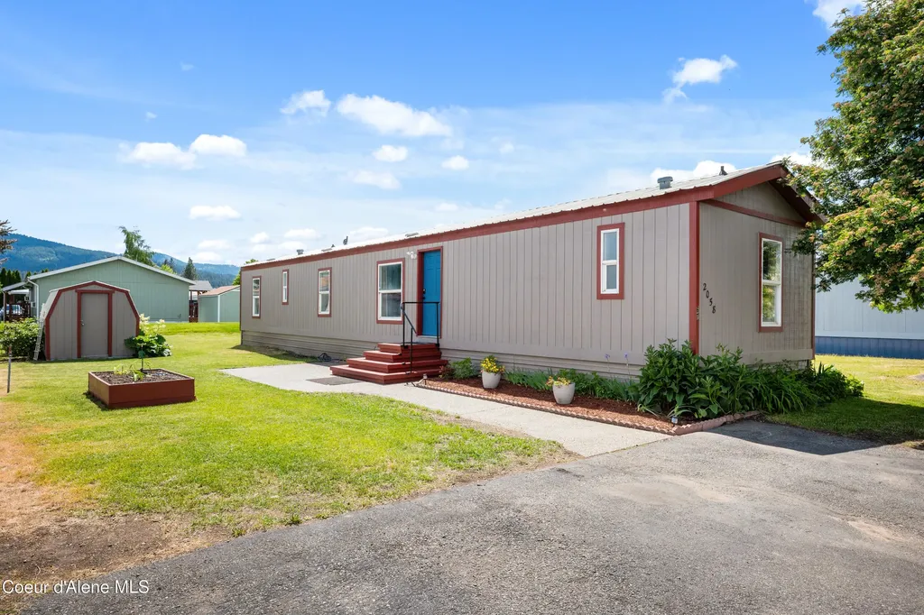 2058 W Lady Anne Way Post Falls ID 83854