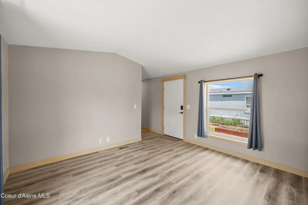 2058 W Lady Anne Way Post Falls ID 83854