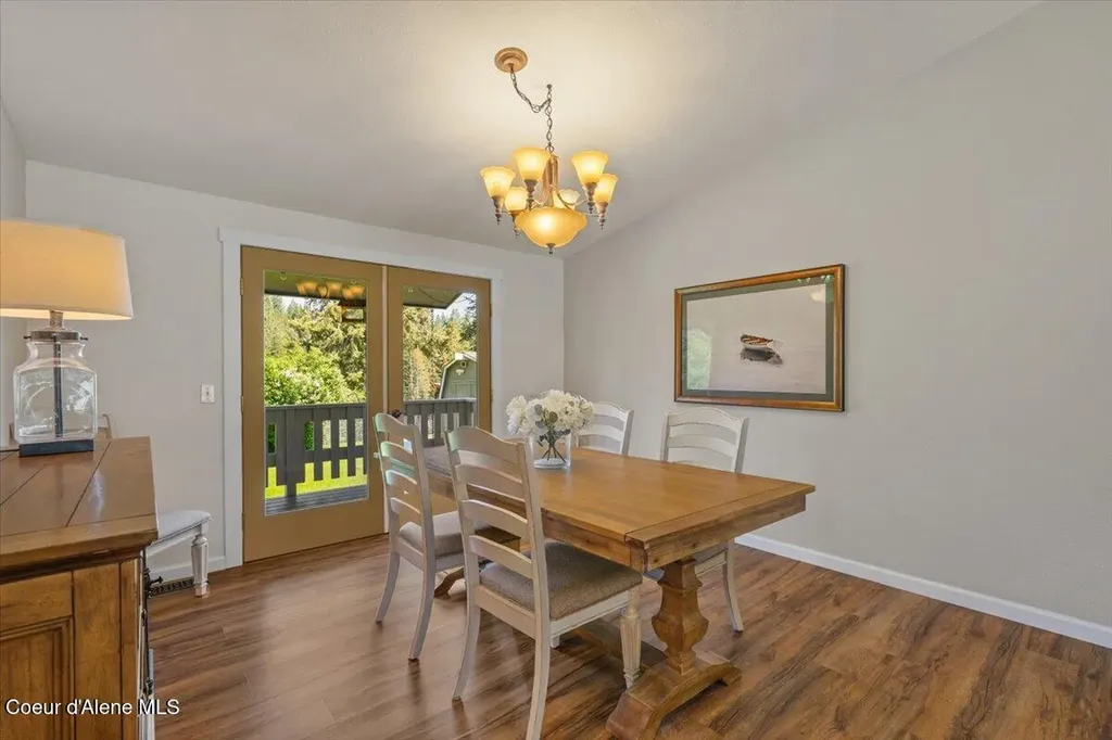 11901 N Eastshore Drive Hayden ID 83835