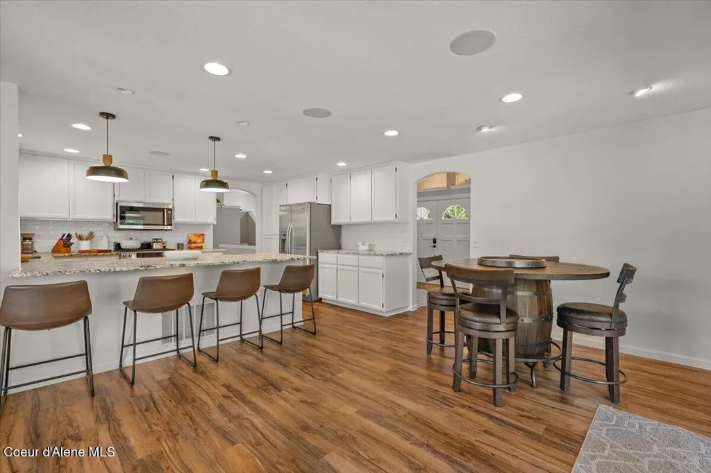 11901 N Eastshore Drive Hayden ID 83835
