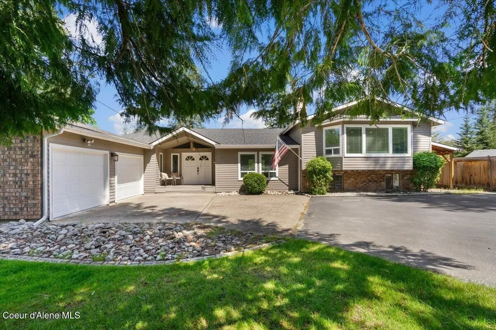 11901 N Eastshore Drive Hayden ID 83835