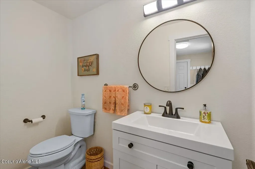 11901 N Eastshore Drive Hayden ID 83835