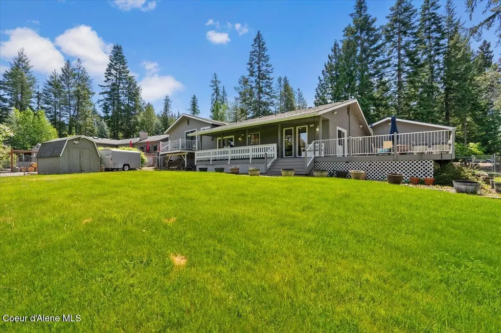 11901 N Eastshore Drive Hayden ID 83835