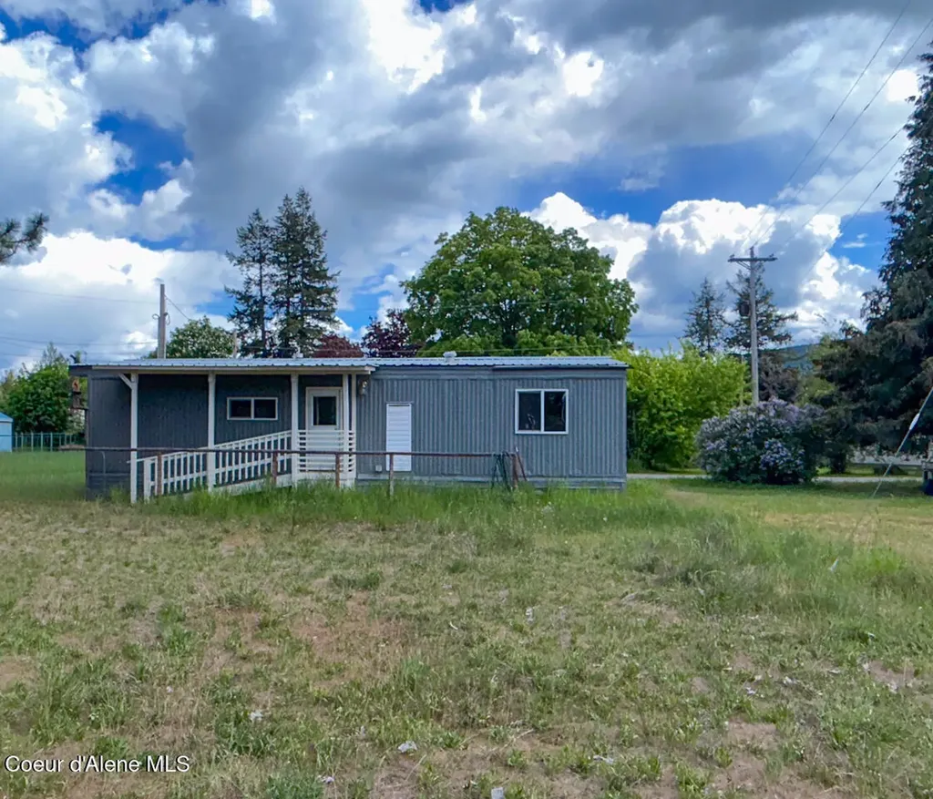 71 E Railroad Street Moyie Springs ID 83845