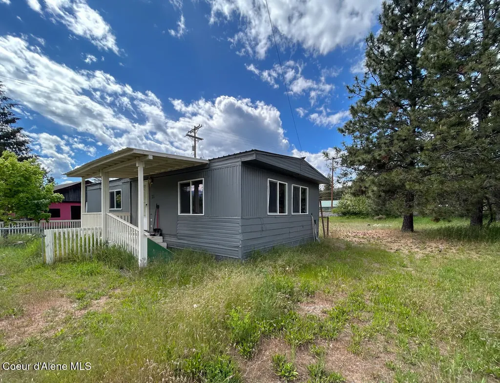 71 E Railroad Street Moyie Springs ID 83845
