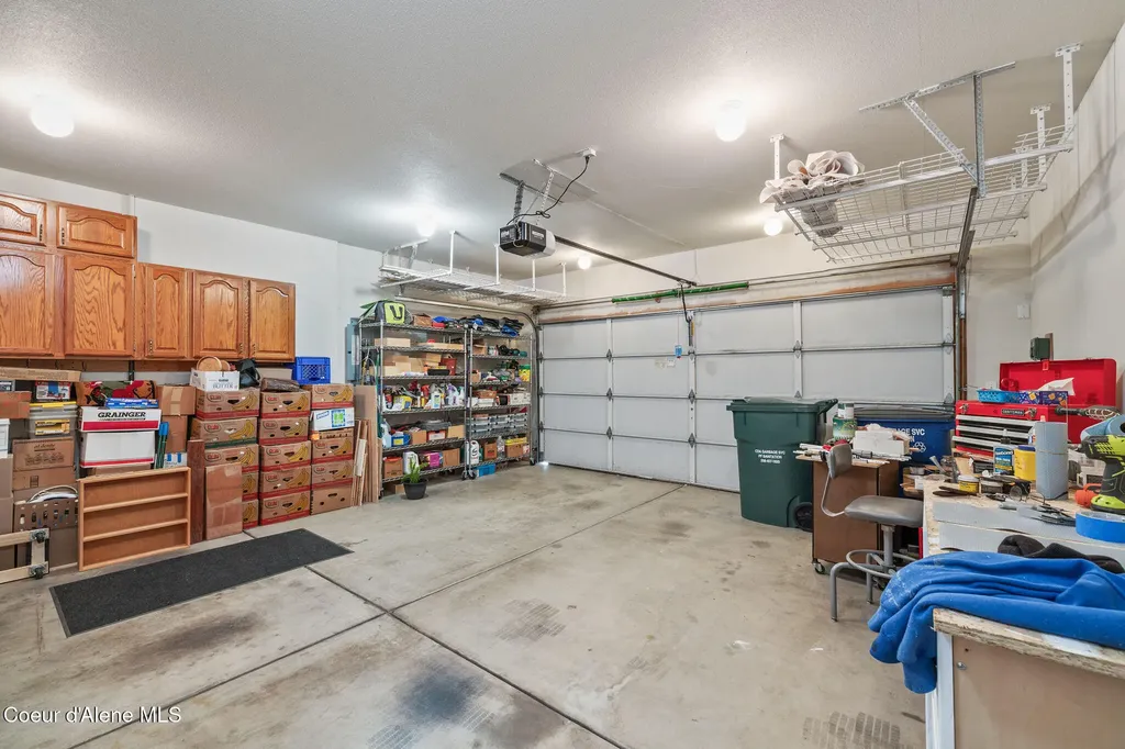 5040 E Inverness Drive Post Falls ID 83854