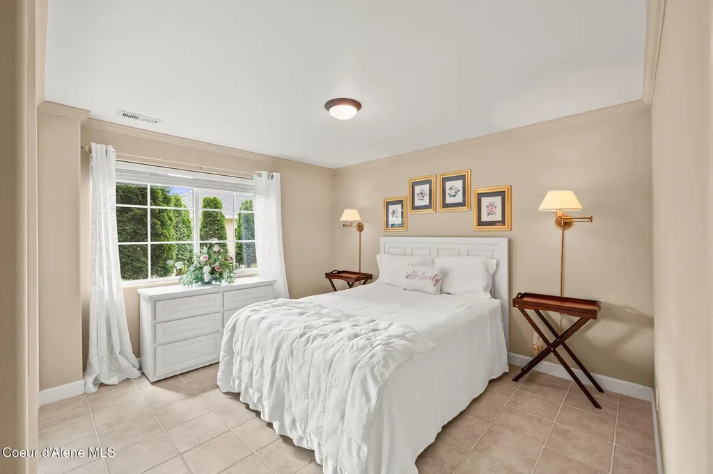 5040 E Inverness Drive Post Falls ID 83854