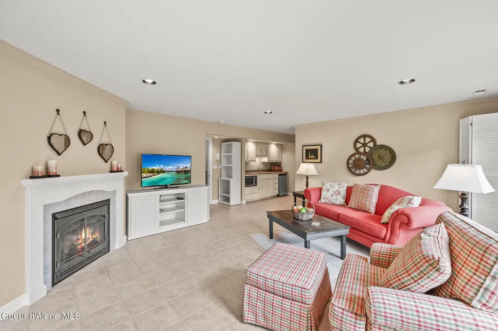 5040 E Inverness Drive Post Falls ID 83854