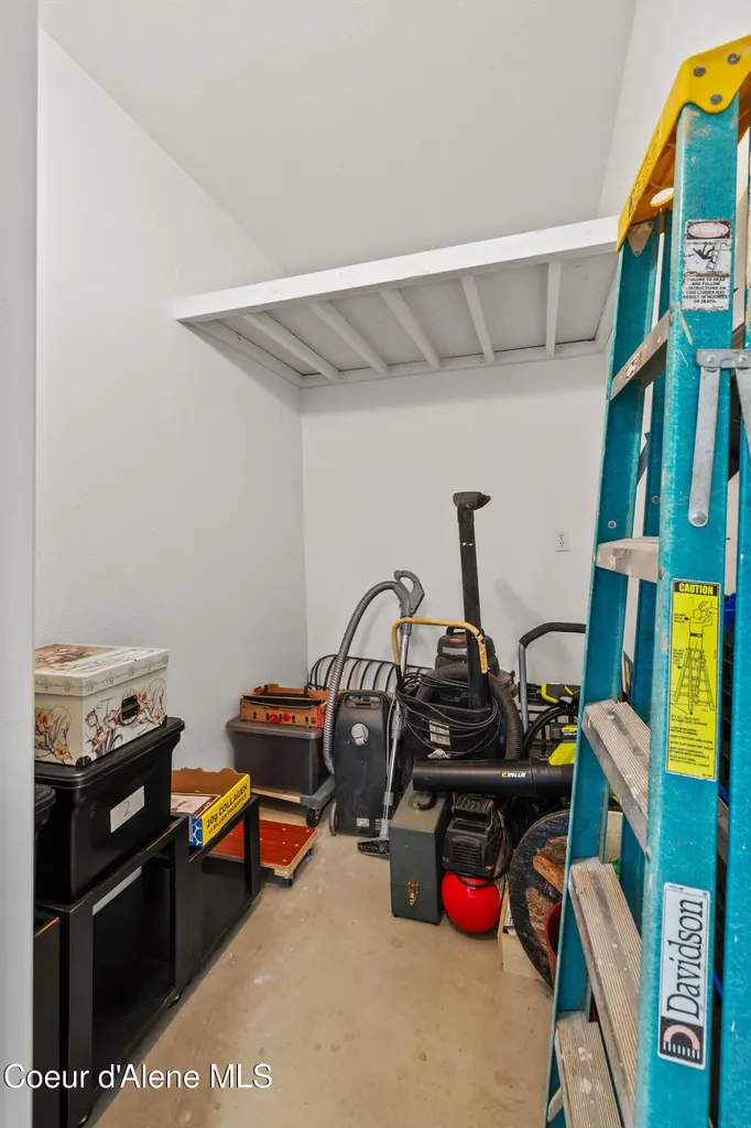 5040 E Inverness Drive Post Falls ID 83854