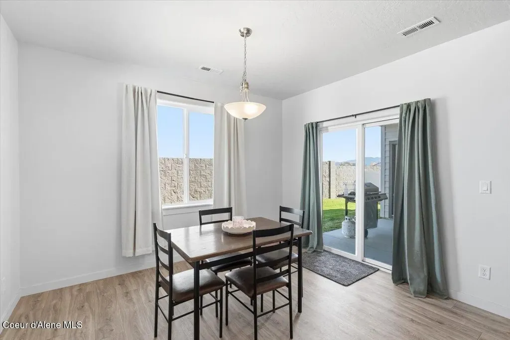 6150 W Ballentree Lane Rathdrum ID 83858
