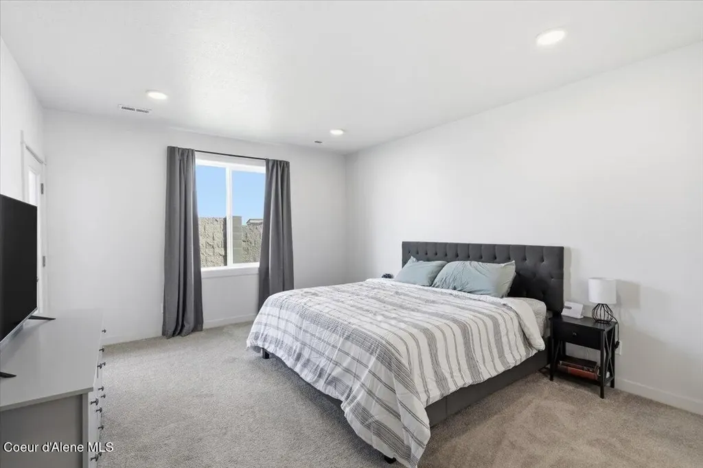6150 W Ballentree Lane Rathdrum ID 83858