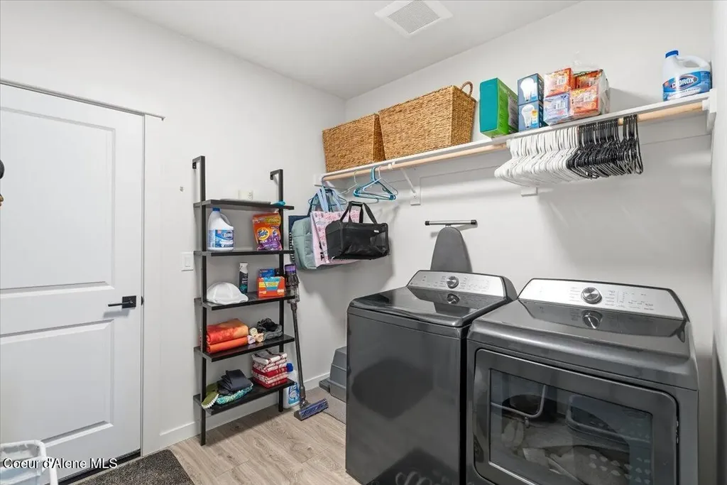 6150 W Ballentree Lane Rathdrum ID 83858