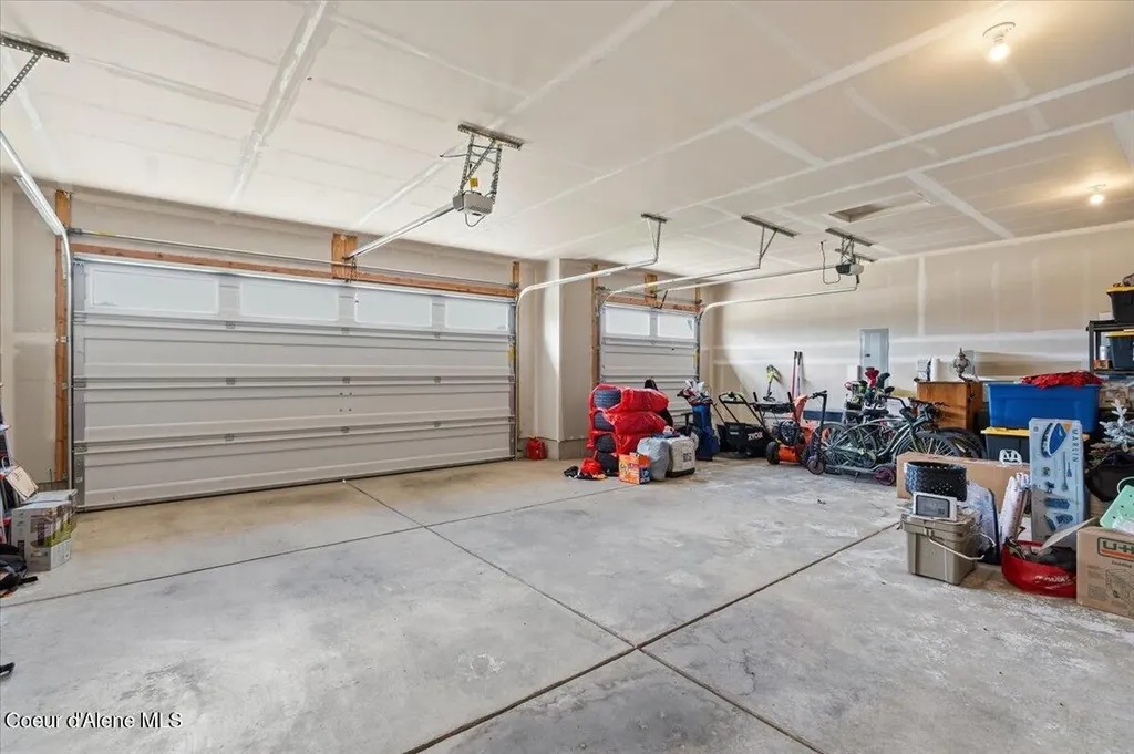 6150 W Ballentree Lane Rathdrum ID 83858