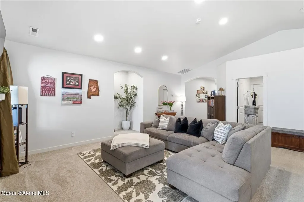 6150 W Ballentree Lane Rathdrum ID 83858