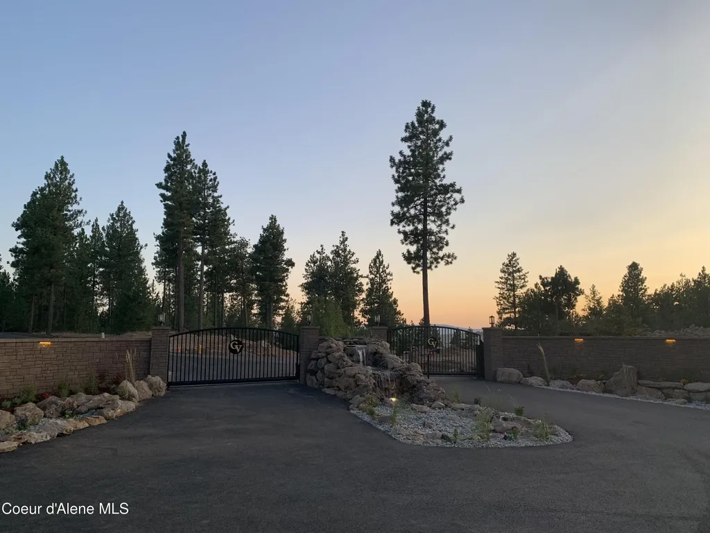 109 N Blue Skies Lane Liberty Lake WA 99019